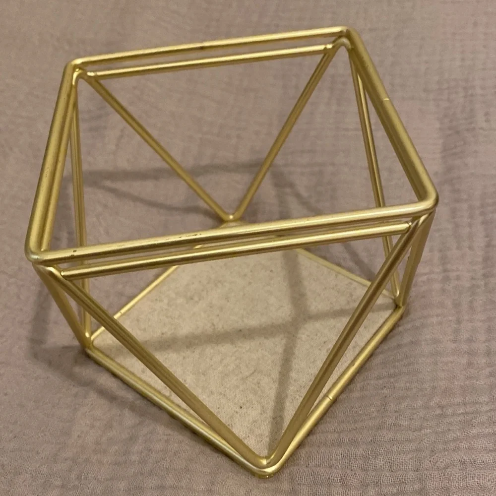 Umbra jewelry organizer. Perfect for earrings or other jewelry